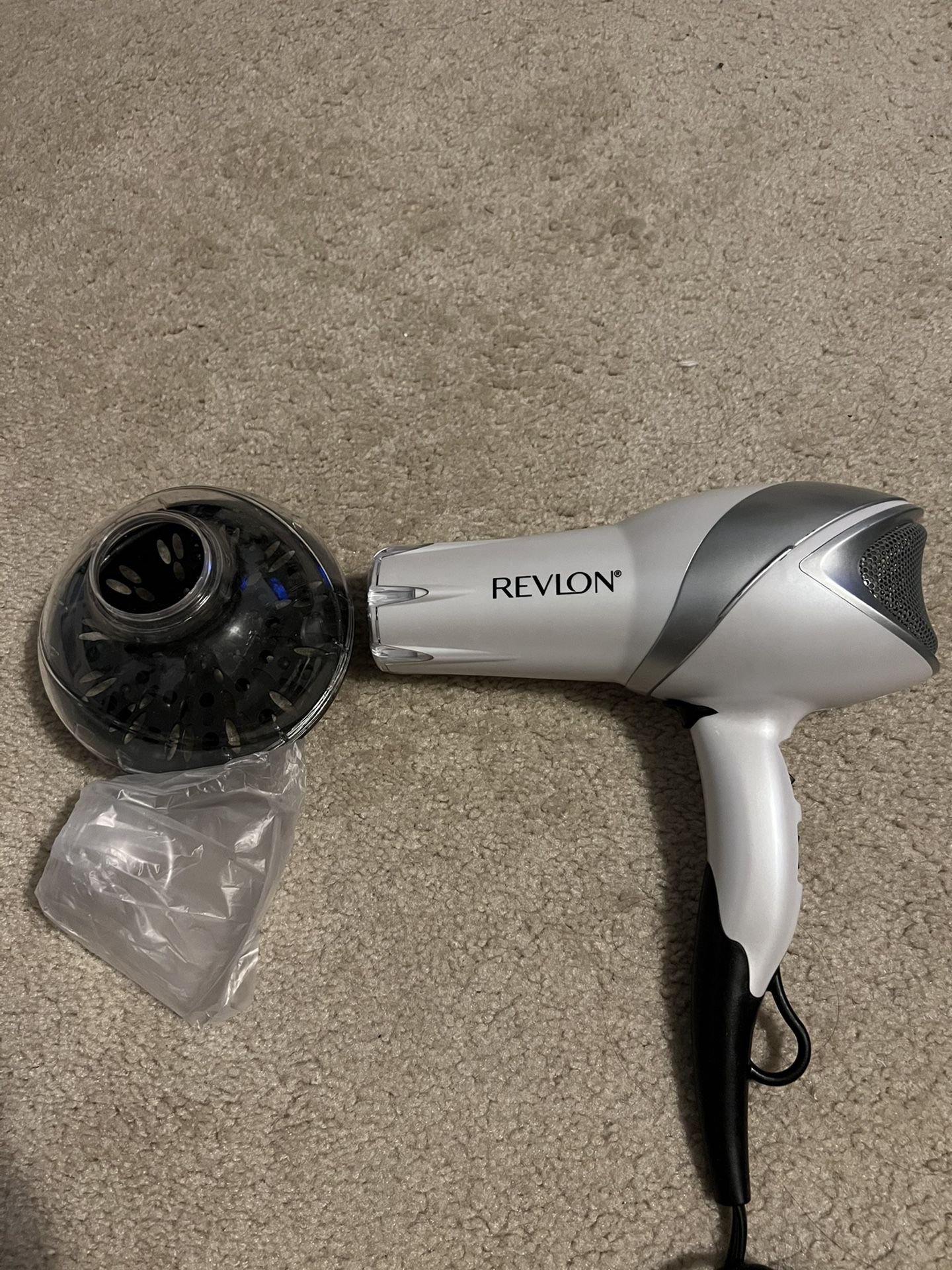 Used - Revlon Hair Dryer With Styling Nozzle And Diffuser Nozzle