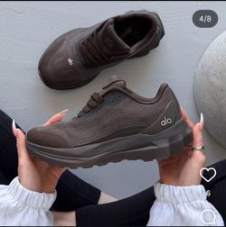 Shoes alo
