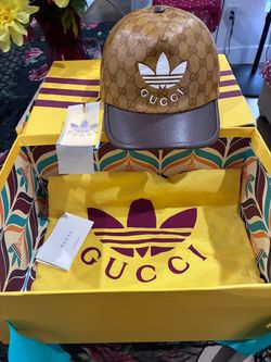 “GUCCI”