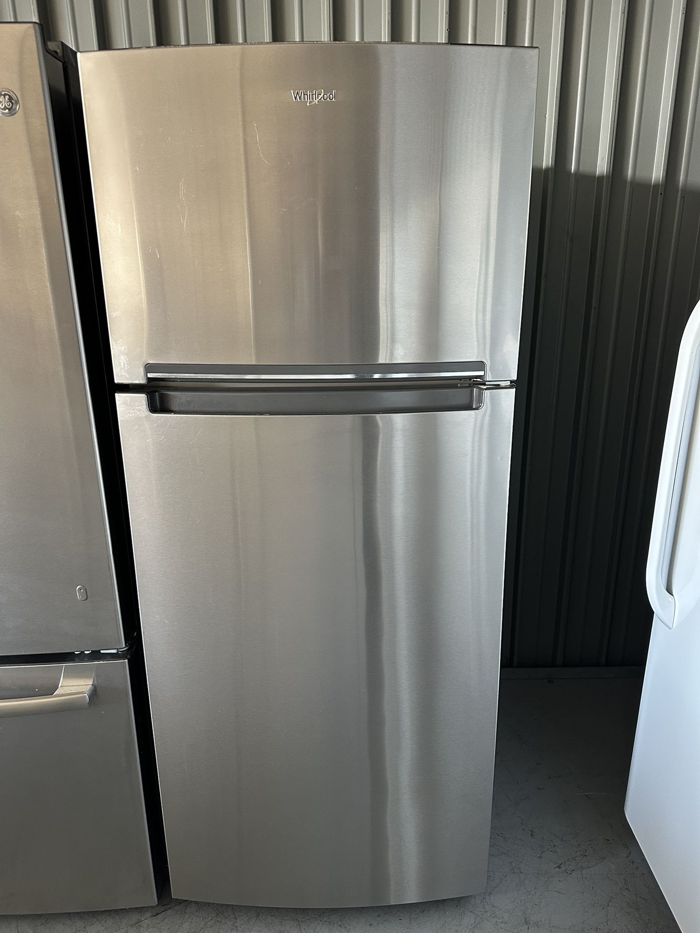 Whirlpool Refrigerator (30 Days Warranty)