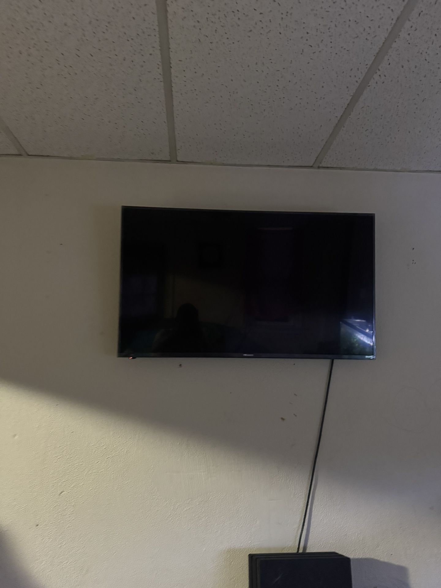 Tv Lcd Smart Tv 43”