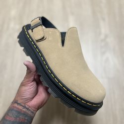 Doc Martens Zebzag Slingback Platform Mules Men’s Size 11 Savannah Tan Dr. Marten’s New with Box