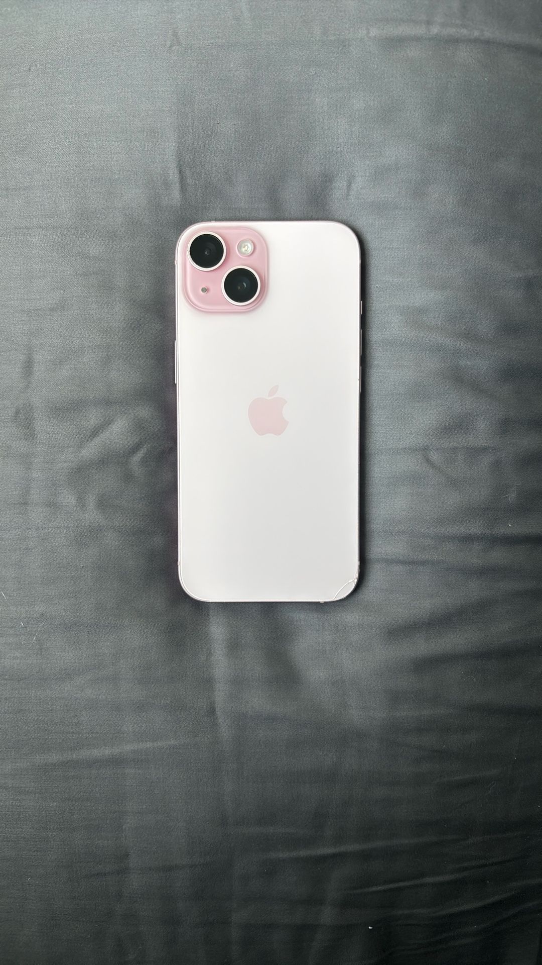 iPhone 15 Pink w/charger