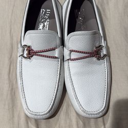 Salvatore Ferragamo white leather mens loafers size 10