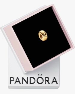 PANDORA Round Clip Charm 14K Gold Plated Compatible Moments Charm Holder