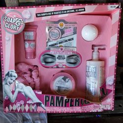 Soap & Glory Pamerama Kit