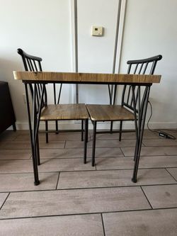 Dining Table with 2 Chairs