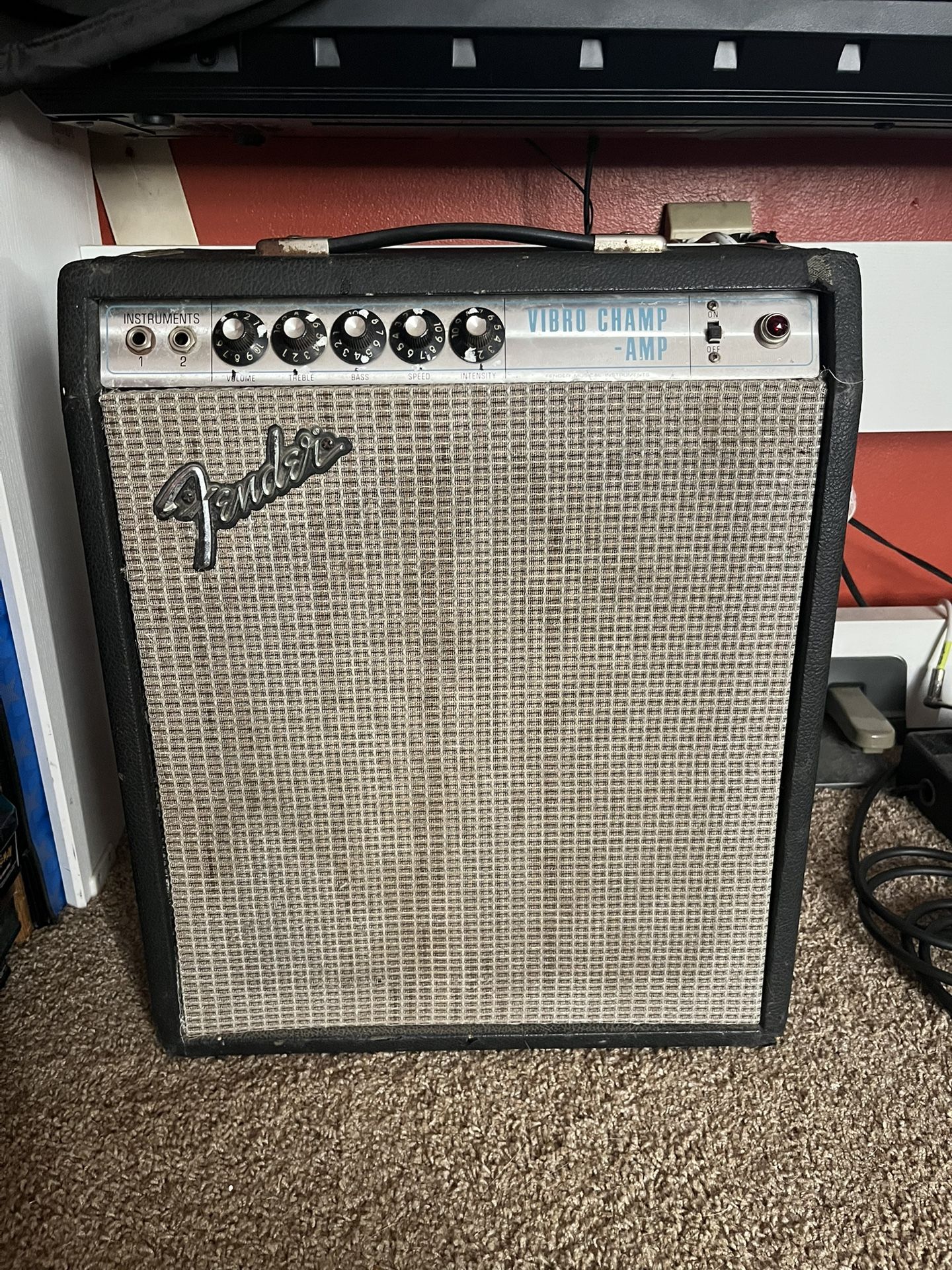 1968 Fender Vibro Champ Guitar Amp