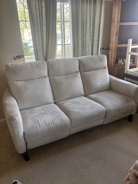 Recliner Couch Needs Battery Pack