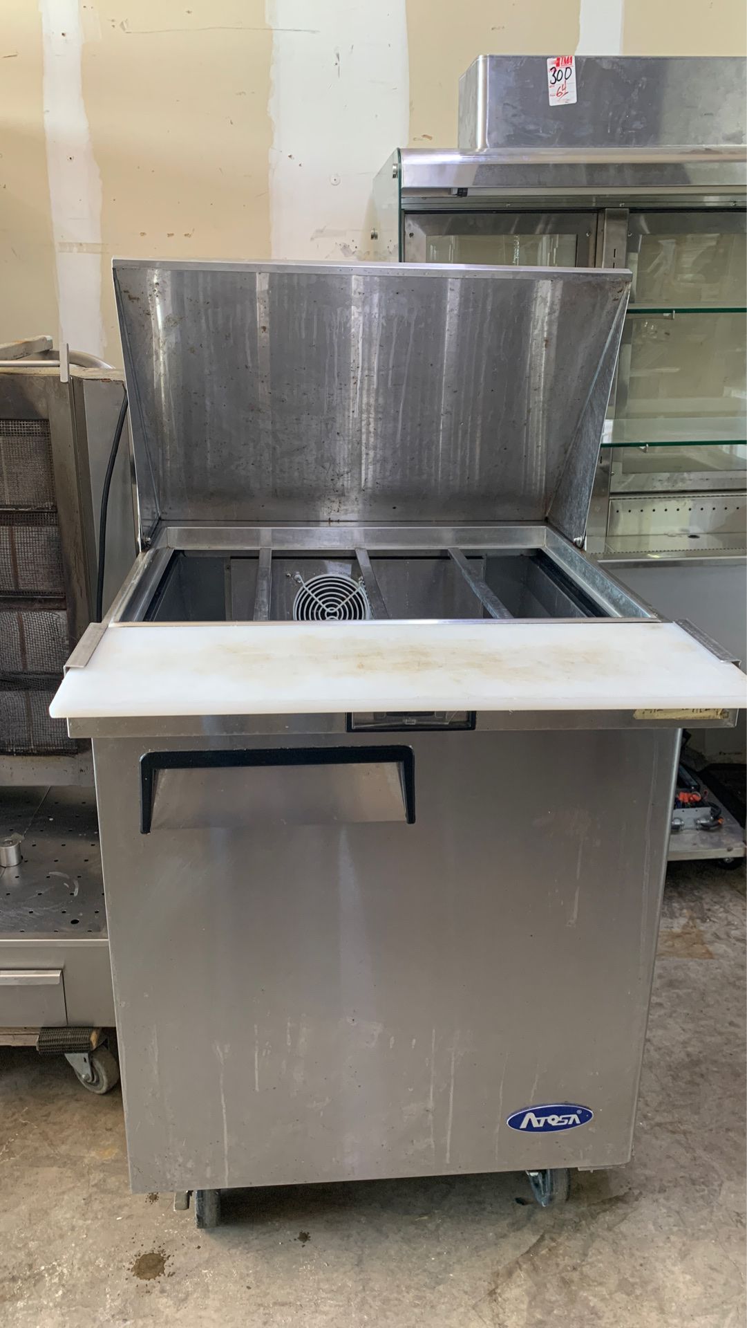 2ft refrigerated prep table