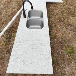 Kitchen Counter With Sink And Faucet