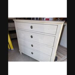 Restoration Hardware Dresser 91014