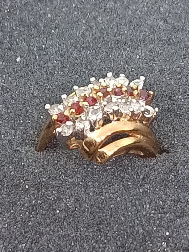 18k Ruby Diamond Ring Gold Pleated 