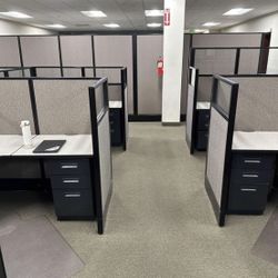 Workstations  Glass 6 x 6 Available2501 Gibson St. Bakersfield