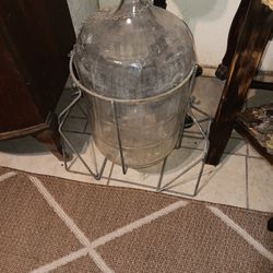 Vintage water 5 gallon 