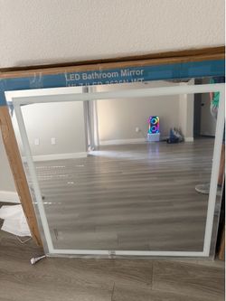 36”x36”  led mirror