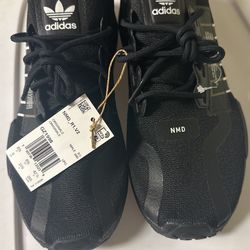Adidas NMD R1 V2 Black/white for Sale in San Diego, CA - OfferUp