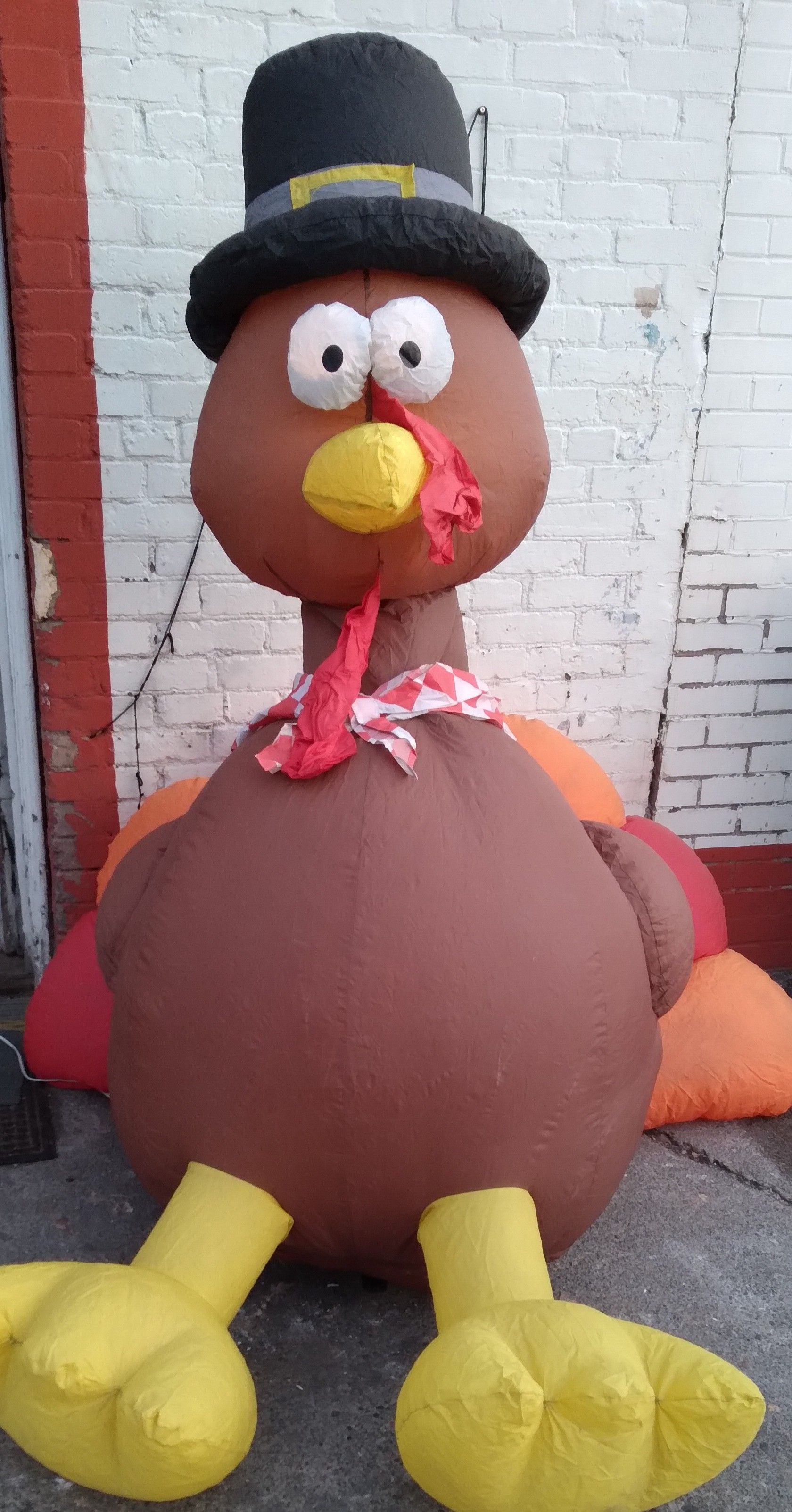 Inflatable Lawn Pilgrim Turkey - Thanksgiving Yard Decoration