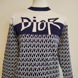 Women's Sweater