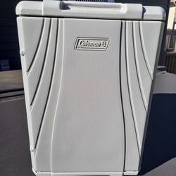40 Quart Coleman Electric Cooler