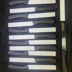 Winco Restaurant Steak Cutlery Set – Black Handle – Lot of 12
