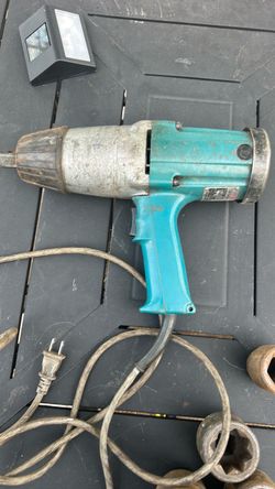 Makita 6906 3/4" Impact Wrench