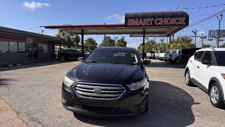 2013 Ford Taurus