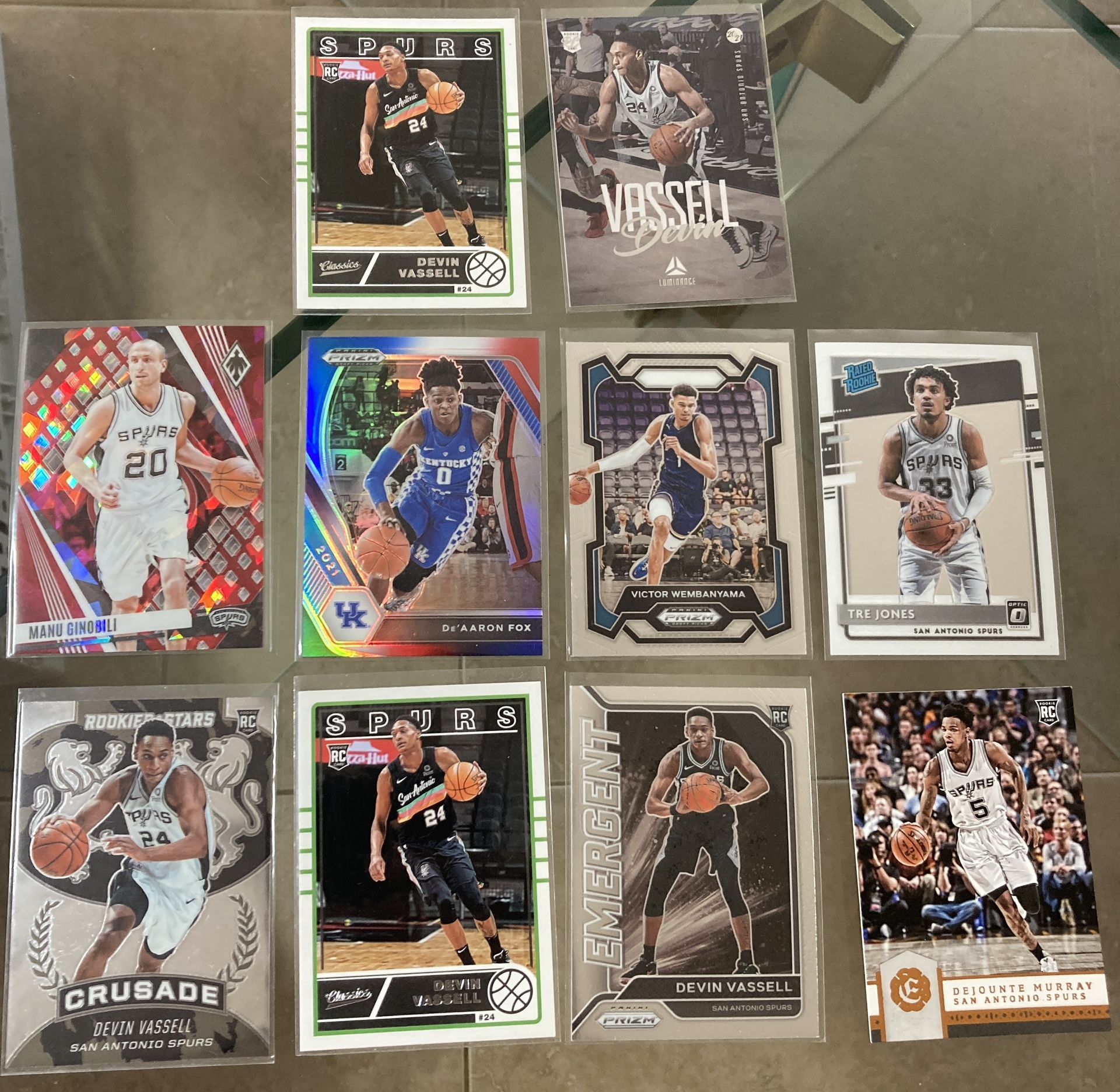 10 card NBA basketball Spurs Victor Wembanyama Devin Vassell De’aaron Fox red white blue Prizm rc Prizm Select Hoops etc All cards are In good condit