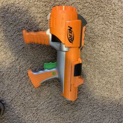 Nerf Gun 