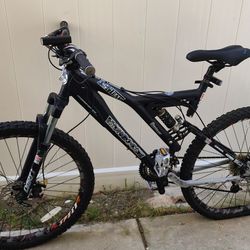 Mountain Bike Mongoose Teocali Team Full Suspension