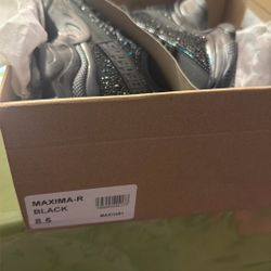 STEVE MADDEN MAXIMA-R