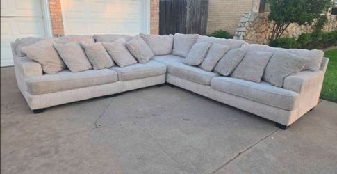 Ashley Rawcliffe oversize sectional sofa