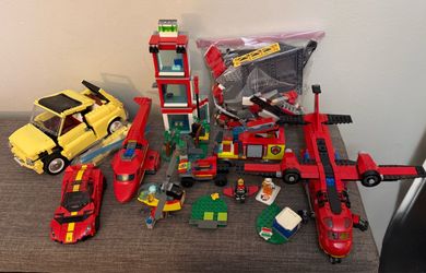 Lot Of Assorted Random Incomplete Lego Vehicles & Accessories