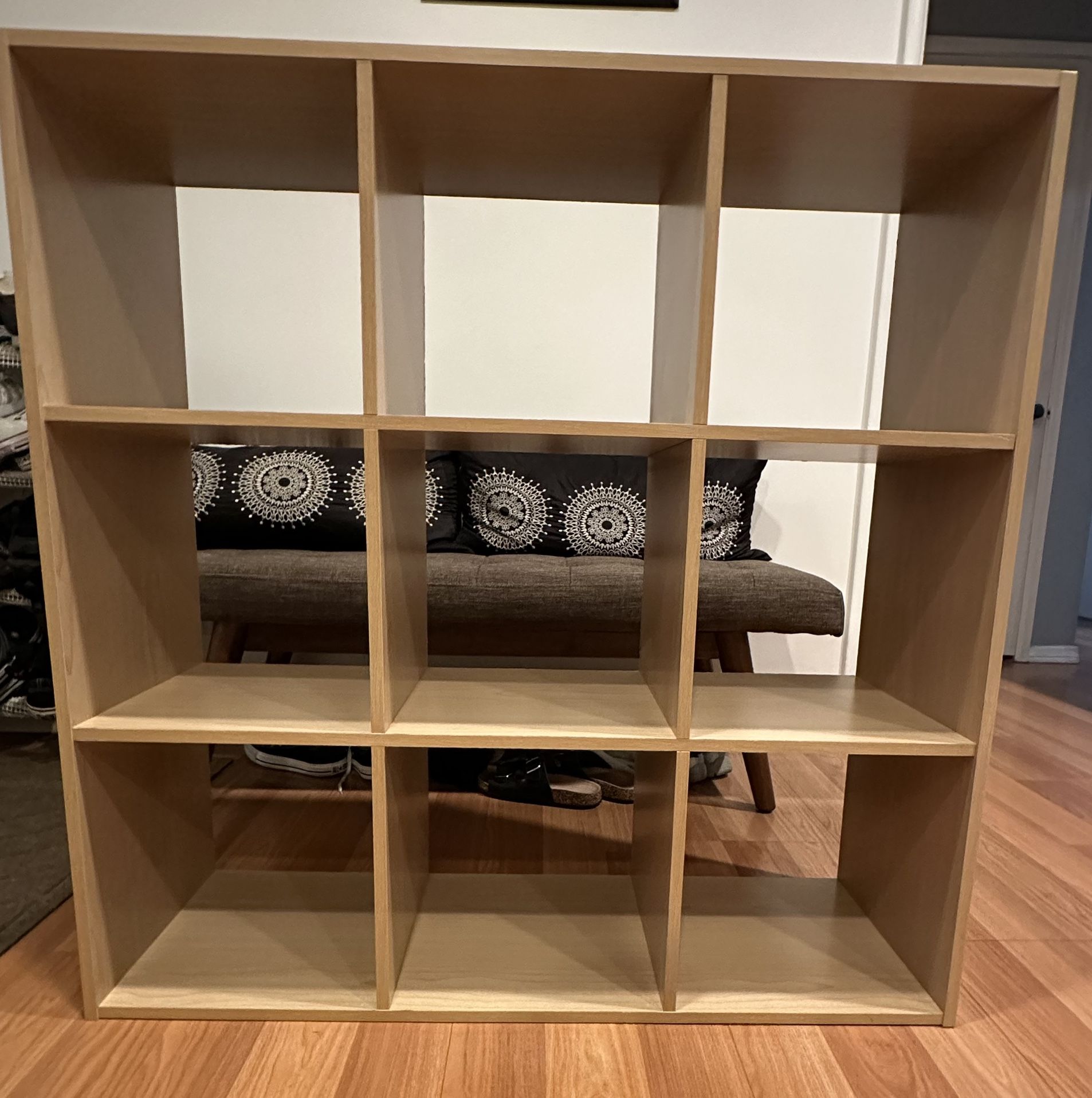 9 Cube Organizer/Shelf
