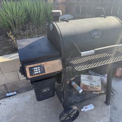 Oklahoma Joes Rider 900 Pellet Smoker Grill