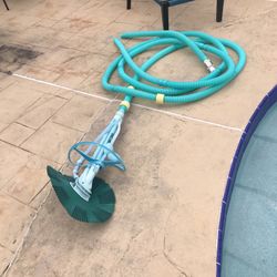 Pool Vacuum 