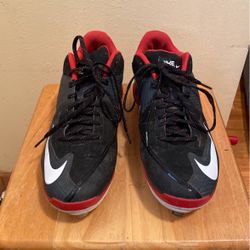 Nike Baseball Cleats Size 13 MVP 684685-061 Black Red