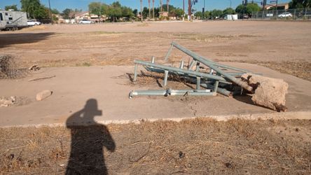 150'x6' chain link fence