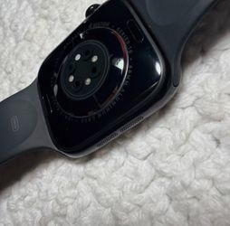 Apple Watch Series 10 46mm GPS + Cellular in Jet Black Aluminum