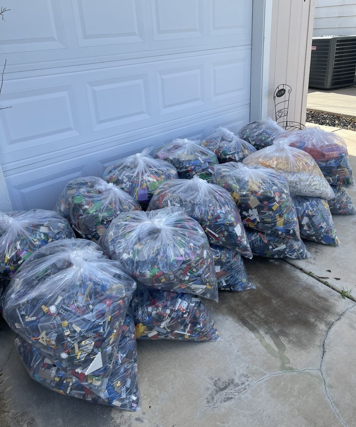 Huge Lego 10 Pound Bag Of Random Mixed Legos Hurry Sale Ends In 3 Days