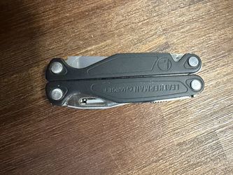 Leatherman Charge Multitool (Excellent Conditions )