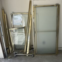 2 Bathroom shower door sets