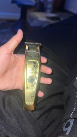 Saber Digital Brushless Hair Trimmer Gold