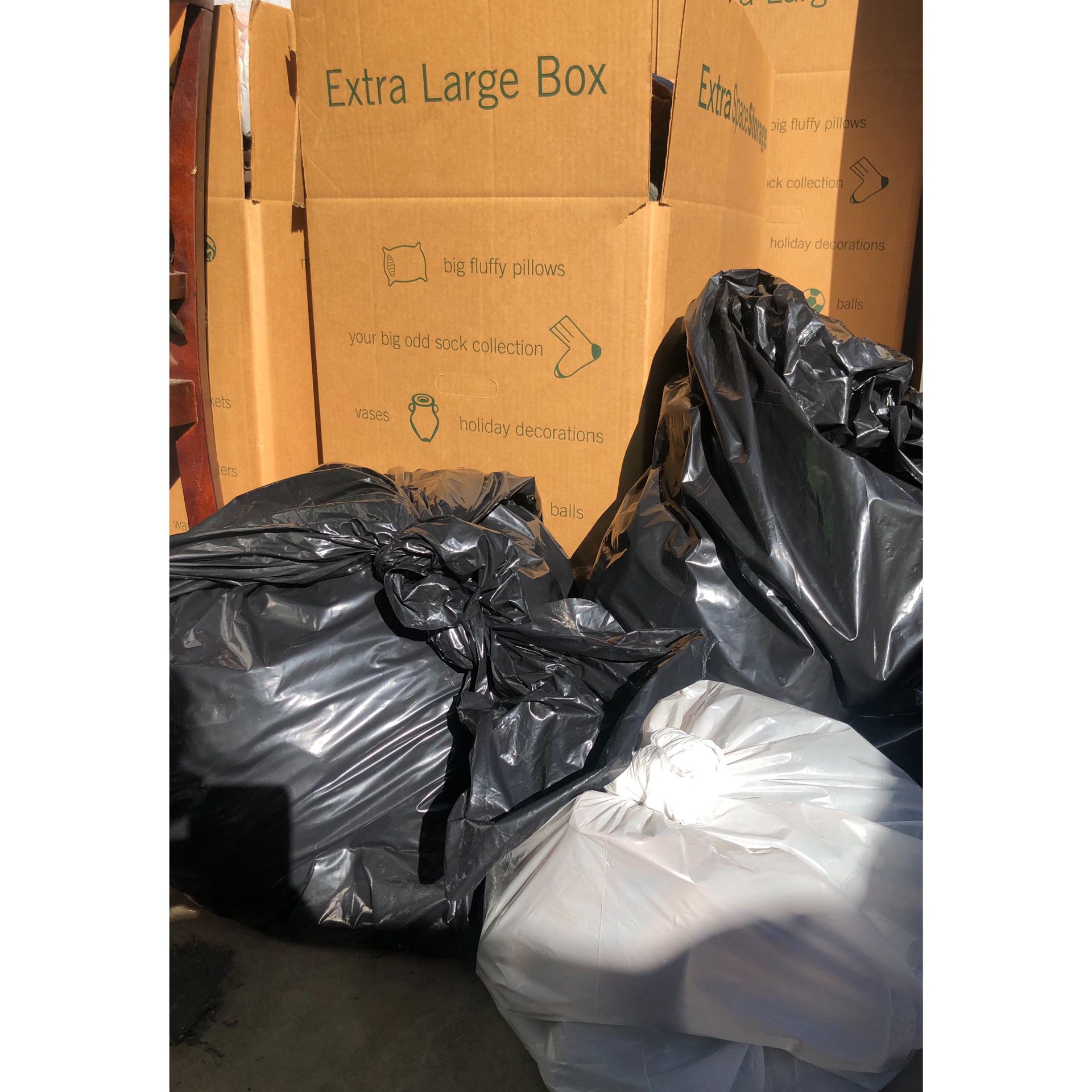 Extra Large Box and Bags of Women’s Clothes (Read description)