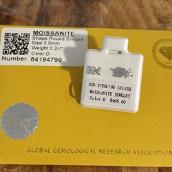 DAINTY MOSSANITE DIAMOND EARRINGS 