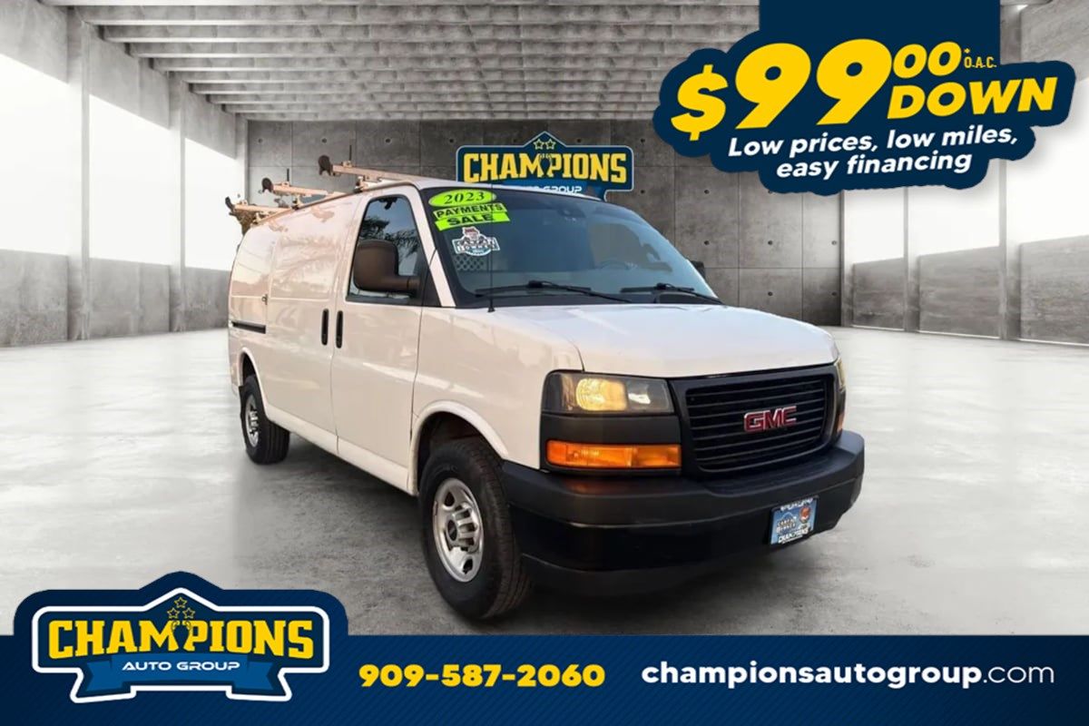 2023 GMC Savana Cargo Van