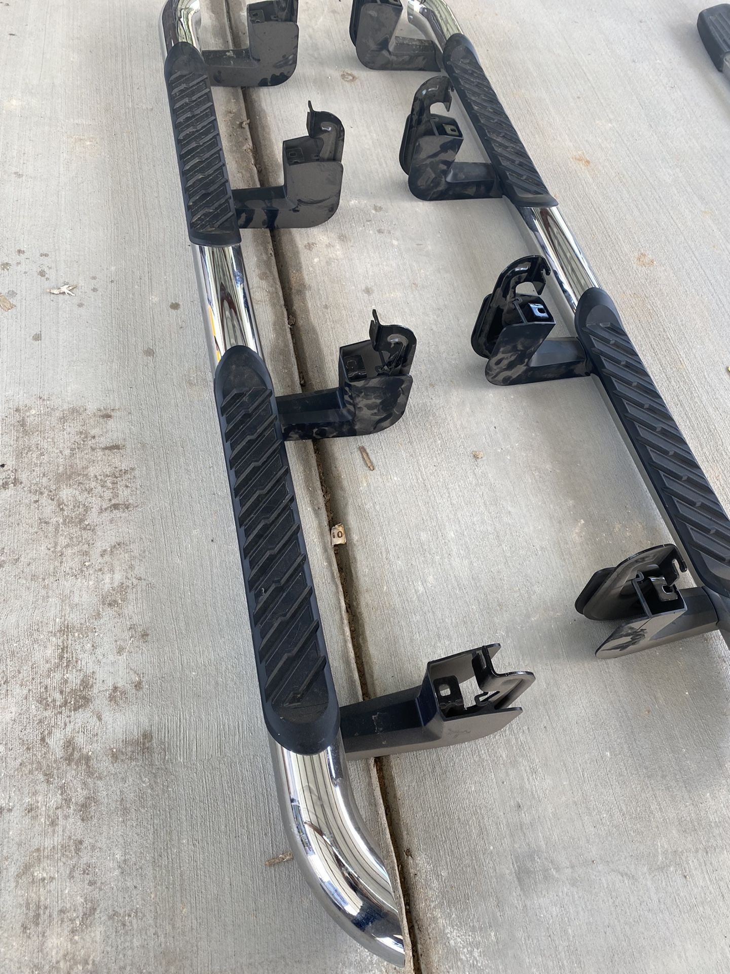 Side steps running boards estribos for chevy silverado GMC Sierra 2019-2021 crew cab 4 puertas