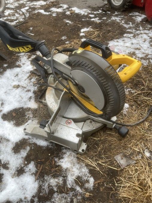 Dewalt Miter Saw