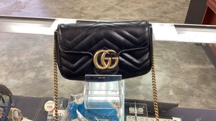Authentic Gucci Marmont mini shoulder bag