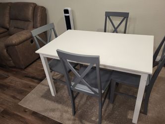 White table with 4 chairs